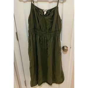 NWOT X Women's Plus Size Linen Tie-Front Smocked Dress - Ava & ViV Olive MIDI XL